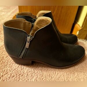 Women’s leather ankle boots